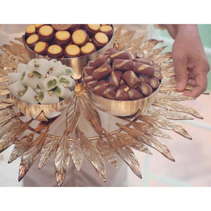 Nueva llegada atractivo cuenco de chocolate hecho de metal cuenco de aluminio dulces exhibición de postre para el accesorio de chocolate más vendido - Product Image 4