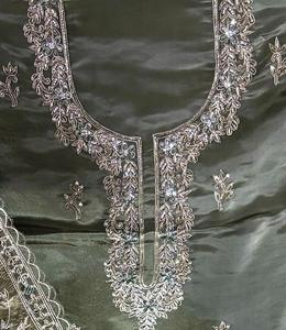 Trajes de seda Premium bordados a mano sin costuras de diseñador moderno para mujer, moda tradicional india, estilo delantero, protección solar - Product Image 1