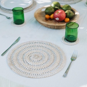 แผ่นรองจานแบบเกลียวสานหยาบอ้อยทรงกลมพร้อมที่จับ-สีขาวขนาด25ซม. 30ซม. และ35ซม. ชุดของตกแต่งบนโต๊ะอาหาร4, 6และ8ชิ้น - Product Image 5