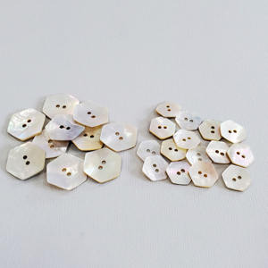 Más vendidos elegantes personalizar Botón de ropa de concha marina botones de ropa de concha marina precio más bajo - Product Image 6