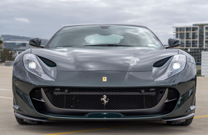 Ferrari 812 Superfast USADO de 2019 - Product Image 2
