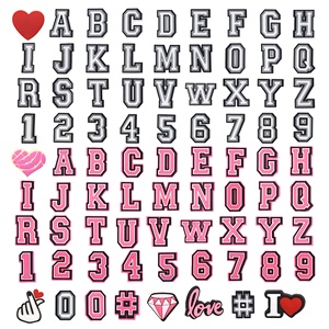 Pulseras de PVC suave, bolsos, zuecos para <span class=keywords><strong>teléfono</strong></span>, accesorios, dijes de decoración, venta al por mayor, dijes para zuecos, dijes de zapatos con letras rosas - Product Image 1