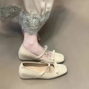 Nouvelles chaussures Mary Jane de style français printemps-été, ballerines rétro britanniques à semelle épaisse en cuir, chaussures à talons hauts élégantes et cool - Product Image 3