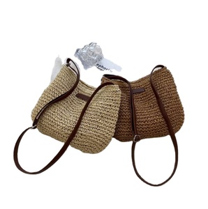 Bolso de Hombro de Paja Tejido a Mano para Mujer, Estilo Moderno, Bolso de Playa de Macramé y Ganchillo - Product Image 1