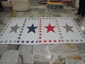 Tapis jacquard en plastique recyclé personnalisé 100% Tapis style uni pour salon et salle à manger avec logo personnalisé - Product Image 4