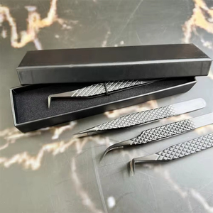 De presupuesto a lujo Una comparación completa de las mejores pinzas de belleza que puede comprar para la perfección de las cejas - Product Image 2