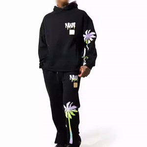 Survêtement confortable pour homme avec impression en relief, respirant, très vendu, léger, entièrement personnalisé avec un design tendance - Product Image 1