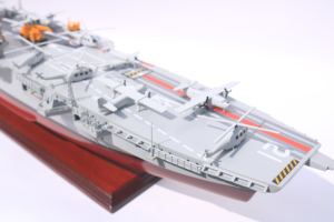 Gia Nhien Fabricant Approuvé Conception Personnalisée Low quantité minimale de commande Air Craft Carrier HMAS MELBOURNE R21 ARTISANAT EN BOIS - Product Image 5