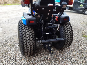 Tracteur agricole compact SOLIS 26 HST 25HP 40HP 55HP 2WD/4WD à transmission par engrenages, best-seller de haute qualité, prêt à être expédié - Product Image 3