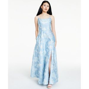 Abito da sera Nightway blu floreale in broccato, taglia 4, lussuoso, da festa, linea ad A, in raso, con spalline sottili, lunghezza al pavimento, con fiori naturali, ODM - Product Image 1