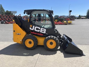 2025 JCB 215 Skid Steer Puissance compacte avec polyvalence maximale - Product Image 5