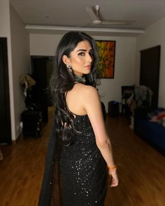 Màu đen đẹp phong cách cao cấp georgette vải thêu <span class=keywords><strong>Sari</strong></span> mới nhất độc quyền Saree dân tộc cô dâu Ấn Độ cưới hợp thời trang - Product Image 3