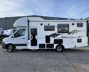 Venta caliente personalizado RV autocaravana camión caravana Camper con baño cocina y sistema de electricidad independiente paneles solares - Product Image 2