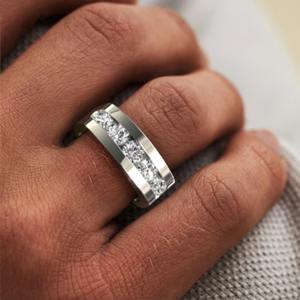 Bague de fiançailles en or 14 carats et argent pour homme, diamant de laboratoire de qualité supérieure, taille ronde, VVS2, couleur E, bijoux éthiques et durables - Product Image 2