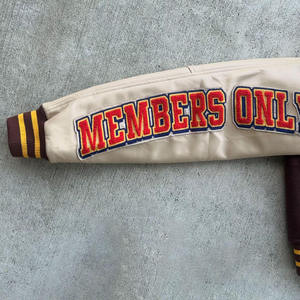 แจ็กเก็ตเบสบอลสำหรับผู้ชายเสื้อแจ็กเก็ตกันหนาวแบบลำลองปกตั้งมีหลายสี - Product Image 4