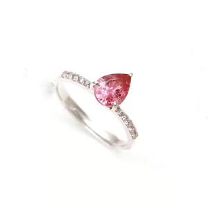 Bague en argent sterling 925 avec pierre de tourmaline naturelle, coupe poire, design tendance pour femmes, fiançailles ou fête, cadeau de mariage - Product Image 1