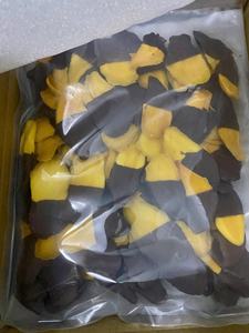 Mango Seco Suave con Capa de Chocolate, Snack Premium Fusion que Combina el Sabor de Frutas Tropicales y Cacao - Product Image 3