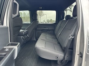 Ford F-150 XL 2023 d'occasion propre - Product Image 6