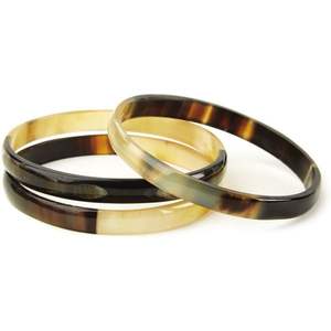 Puños, brazaletes y pulseras de cuerno de búfalo natural BAFFALO hechos de cuerno de búfalo real, disponibles en una variedad de tamaños - Product Image 1