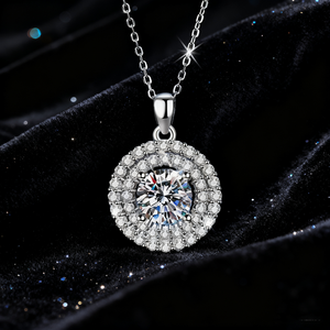 Collar con Colgante de Moissanita de Corte Brillante Redondo de 2 Quilates, Color D, VVS, Diseño de Doble Halo, Plata de Ley 925 de Lujo, Regalo para Mujer - Product Image 3