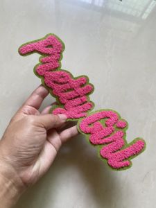 แผ่นปักลายรีดติด ลายสาวสวย สีชมพู เขียว ป้ายปัก ป้ายผ้าปัก สำหรับผู้ชายหรือผู้หญิง - Product Image 5