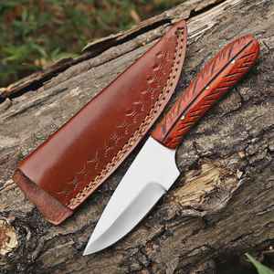 Cuchillo de Caza Hecho a Mano de Acero con Alto Contenido de Carbono, Cuchillos de Hoja Fija para Campismo y Supervivencia, con Funda de Cuero Fino, Cuchillos de Acero Personalizados - Product Image 3