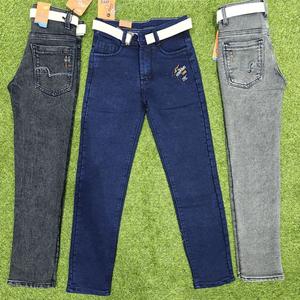 Pantalon en denim confortable et respirant pour garçons pour vêtements de bureau de haute qualité - Product Image 1