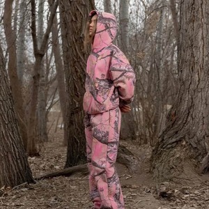 Conjunto Deportivo Personalizado de Pantalones Deportivos y Chaqueta Cortavientos de Nailon para Hombre, Conjunto de Jogger con Bloques de Color, Chaqueta con Cremallera, Bordado e Impresión, Fabricante de Ropa Deportiva - Product Image 5