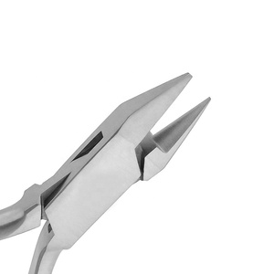 Pince à plier les fils dentaires professionnelle avec coupe-fil, fabriquée en matériau de haute qualité - Product Image 2
