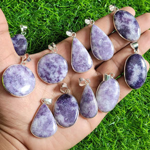 Colgantes de piedras preciosas naturales de mejor grado Lepidolita Cabujón Colgante Piedras preciosas Colgantes sueltos Colgante de cristal Piedras de alta calidad - Product Image 1