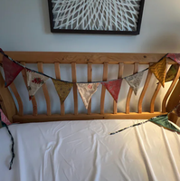 Schöne Elegante Boho Stoff-Wimpelketten für Abschlussfeiern Hochzeiten Babypartys Schulbeginn Ostern Blumig Umweltfreundlich Waschbar