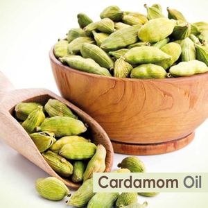 Factory Directly Supply 100% Pure Natural Organic Cardamom <b>Essential</b> <b>Oil</b> Top Quality Reasonable Price - Product Image 2