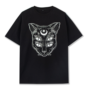 Camiseta de manga corta a la moda para mujer, nueva almohadilla asimétrica para el hombro, sin tirantes decoración, diseño plisado, dulce teñido liso - Product Image 1