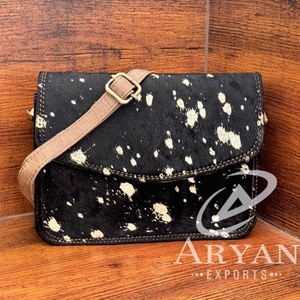 กระเป๋าสะพายคาดลำตัวโลหะแฟชั่นสไตล์ตะวันตกสำหรับผู้หญิงกระเป๋าสะพายหนังสีสันสดใสรีไซเคิลออกแบบได้ตามต้องการ - Product Image 1