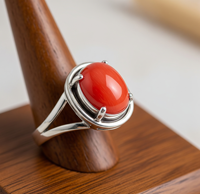 Anillo Minimalista con Diseño de Coral en Oro Rosa para Tiendas de Regalos, Calidad Premium, Artesanía Fina