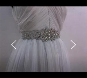 Ceinture perlée glamour de collection unique pour femmes Améliorez votre tenue de soirée avec étincelle pour l'approvisionnement mondial en 2024 - Product Image 5