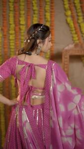 Lanzamiento 2025: Lehenga Choli de Algodón Especial Navratri para Mujer, 6 Metros, Estilo Elegante para Fiestas, Secado Rápido - Product Image 4