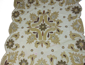 Hot Selling Handmade Beads Embroidery <b>Tablecloth</b> Golden Net Bead Embroidery with Sunflower Design Elegant Wedding Table Decor - Product Image 3