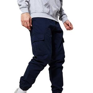 กางเกงคาร์โก้ผู้ชายแฟชั่นขายดี ดีไซน์ทรงเข้ารูป สตรีทแวร์ ผ้าฝ้าย 100% หลายกระเป๋า รับผลิตตามสั่ง ขายส่ง MOQ ต่ำ - Product Image 1