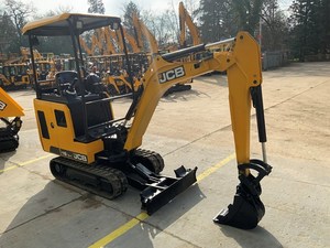Mini-excavatrice de 1,2 tonne avec godet de 0,12 m³ et accessoire de creusement sur chenilles compactes - Product Image 2