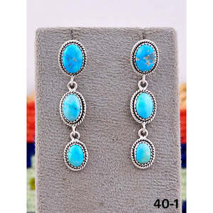 Boucles d'oreilles pendantes artisanales en argent sterling et pierres blanches du sud-ouest avec tiges, idéales pour les occasions spéciales - Product Image 3