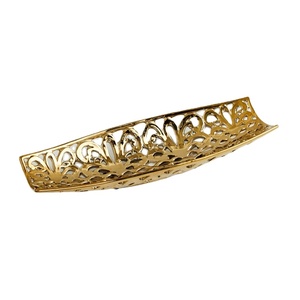 Bandeja de servicio para el hogar, accesorio decorativo de color dorado con acabado único de Metal para el hogar, el Hotel y el restaurante - Product Image 1