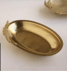 Cuenco de frutas de metal con mango de hoja Cuenco de almacenamiento de diseño martillado de acero inoxidable para decoración de centro de mesa - Product Image 3