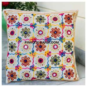 Funda de cojín bordada Suzani hecha a mano india, funda de almohada Katha, fundas decorativas Vintage para el hogar étnico Gujrati - Product Image 2
