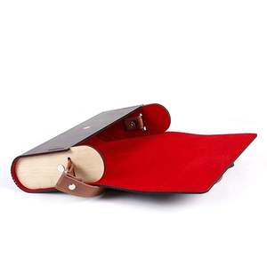 Pochette en bois artisanale de créateur pour soirée sac à main élégant en bois naturel avec décoration de chaînes au meilleur prix - Product Image 2