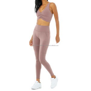 Approvisionnement direct d'usine 100% Top haute qualité Logo personnalisé imprimé femmes Yoga ensembles nouveauté dames Yoga ensembles - Product Image 2