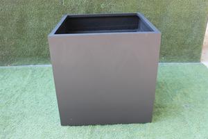 Macetas de Jardín Modernas y Lujosas KNT, Nuevas y Más Vendidas, de FRP Marrón Irrompible, Ligeras, con Acabado Rústico - Product Image 2