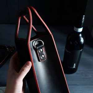 Premium Quality Leather Waterproof Wine Bag Gift Ready Stylish Customizable <b>Bottle</b> <b>Carrier</b> Tote for Celebrations Carry Case - Product Image 4