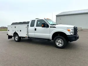 CAMION À BOÎTE UTILITAIRE F-350 LHD/RHD 2016 D'OCCASION F0RD - Product Image 4