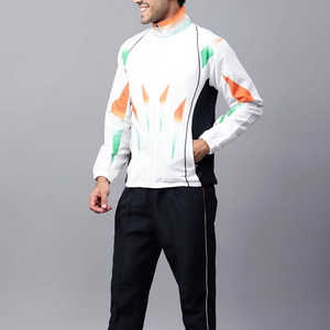 Survêtement avec impression par sublimation pour homme, ensemble de jogging et sweat personnalisé, ensemble survêtement et jogging avec marque privée, ensemble survêtement sublimé pour homme - Product Image 4